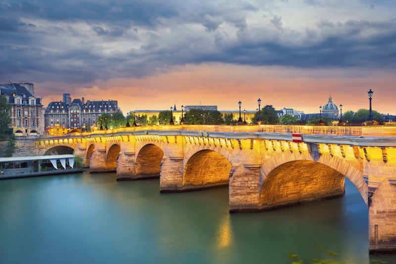 Pont Neuf - Choses à voir à Paris Pont Neuf - Choses à voir à Paris