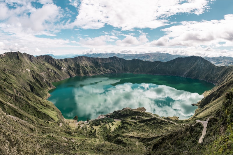 Quilotoa Loop crater - Amazing Hiking Trails 
