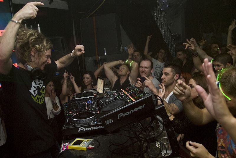 Brown Alley Melbourne - Fun things to do in Australia