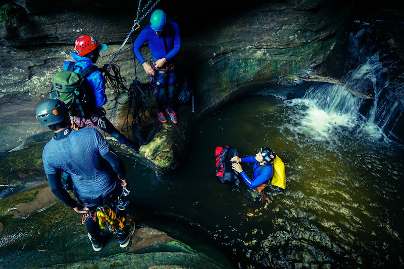 Canyoning dans les montagnes bleues - Que faire en Australie Canyoning dans les montagnes bleues - Que faire en Australie