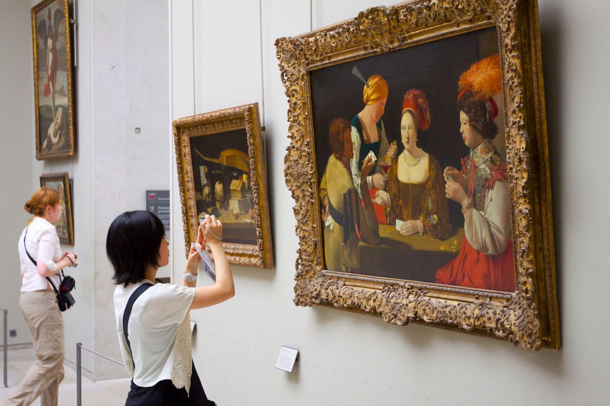 Louvre Museum private tours