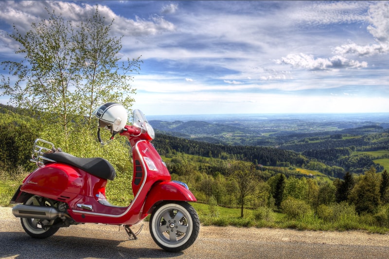 Vespa - Tuscany wine tours Vespa - Tuscany wine tours