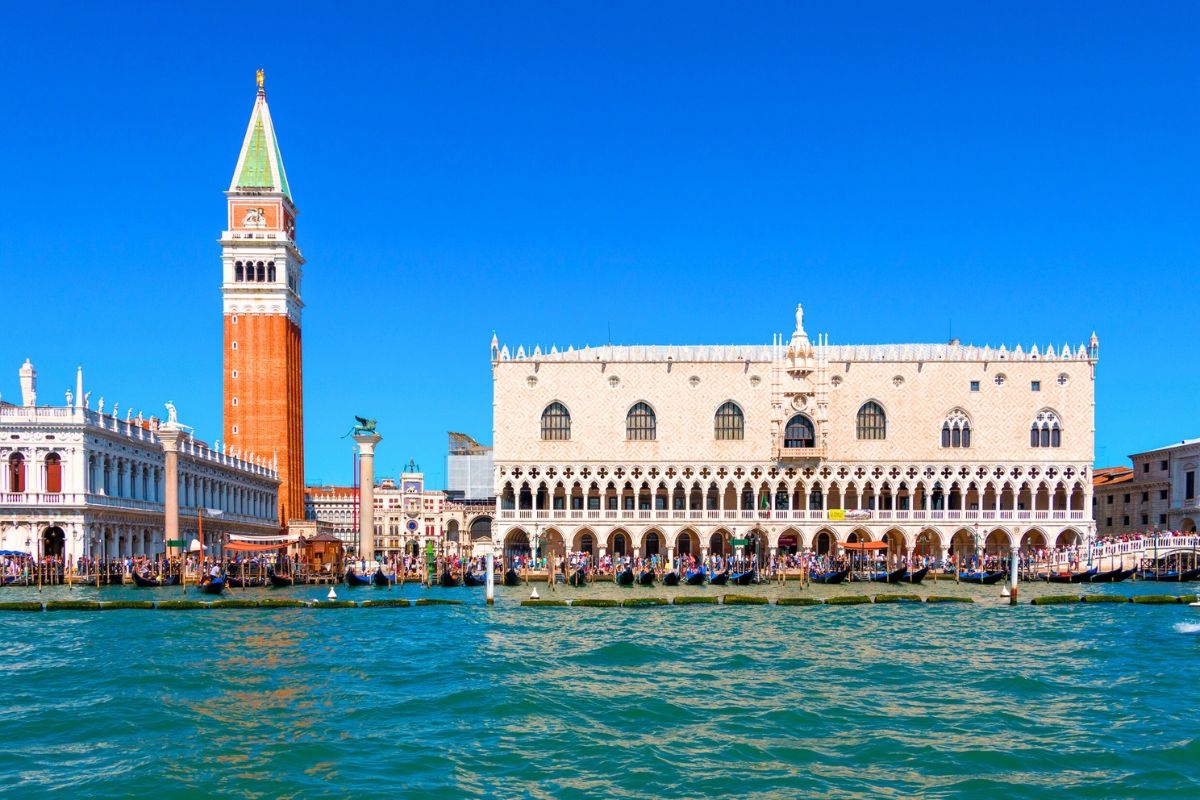 Doge’s Palace travel tips