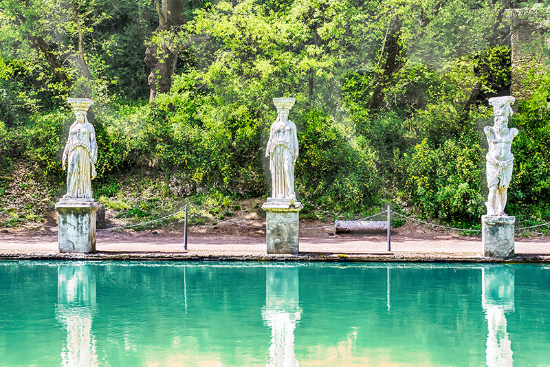 Statues - Hadrian's Villa tours