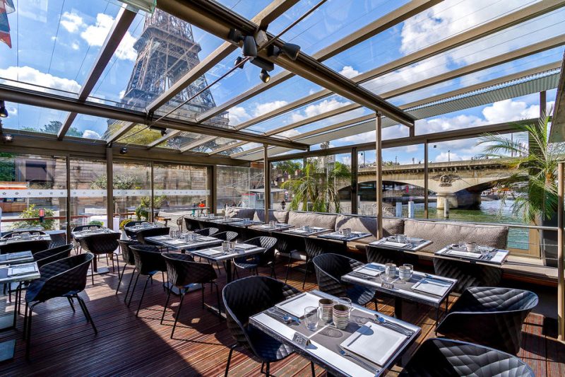 Lunch Seine river cruise