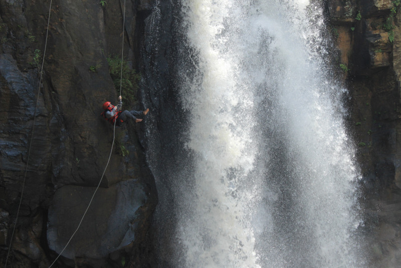 Canyoning in Bali - ein unvergessliches Wasserfall-Abenteuer
