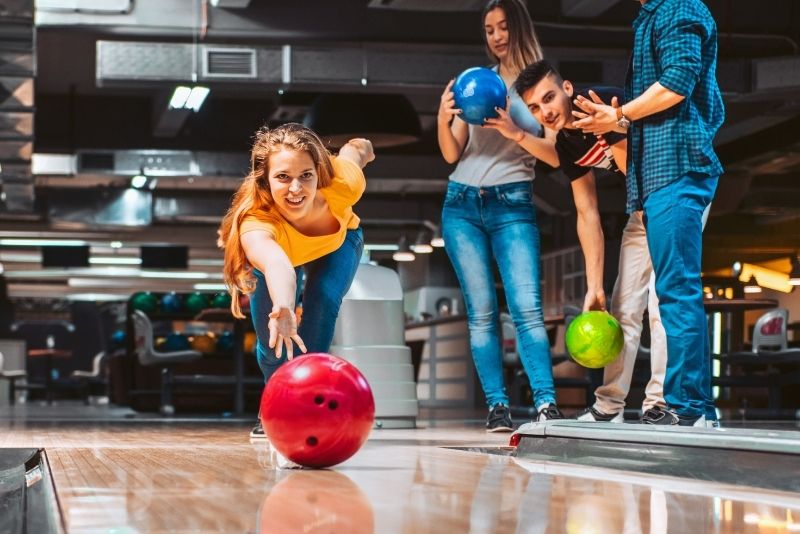 Ni Box, Bowling in Monaco
