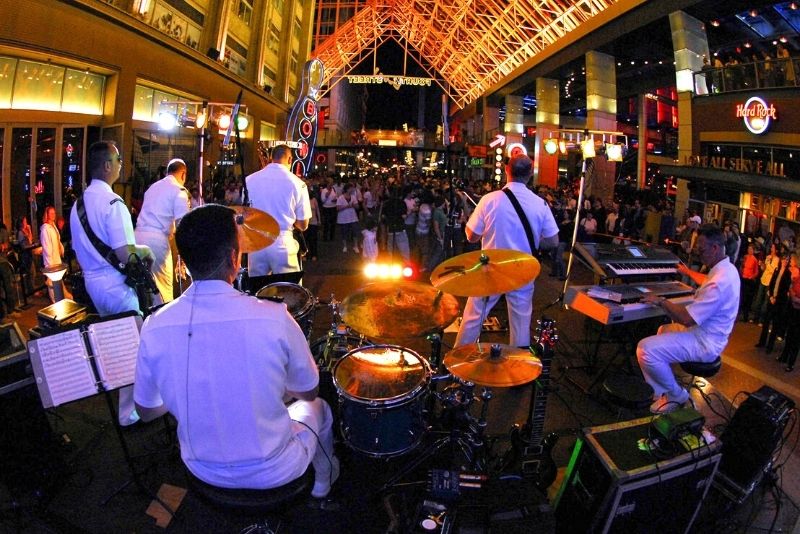 Fourth Street Live!, Louisville