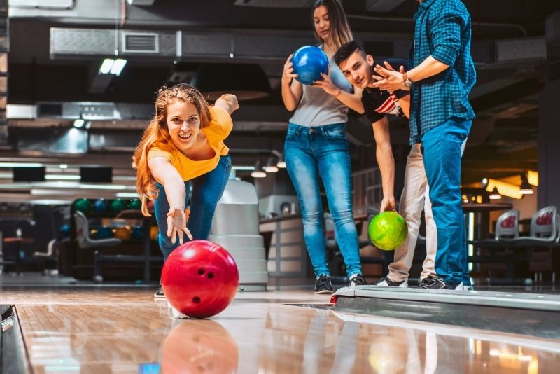 Strike & Spare Family Fun Center, Louisville