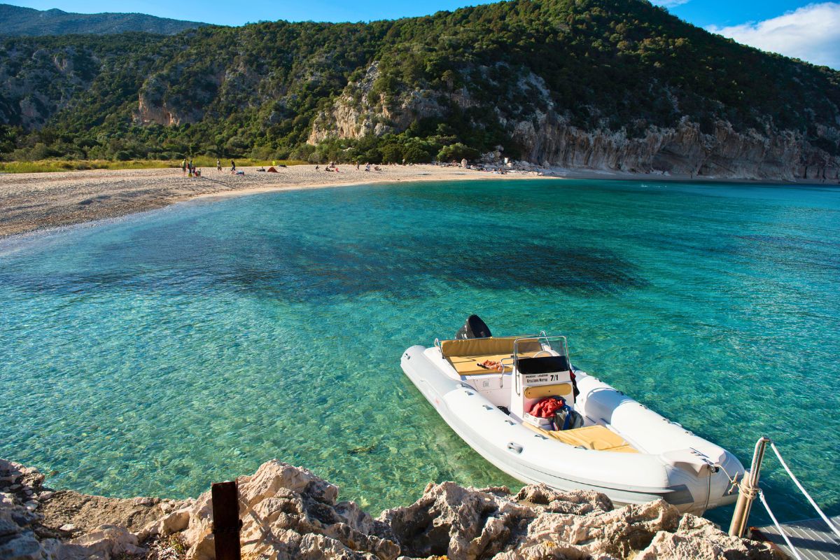 Escursioni in gommone Orosei