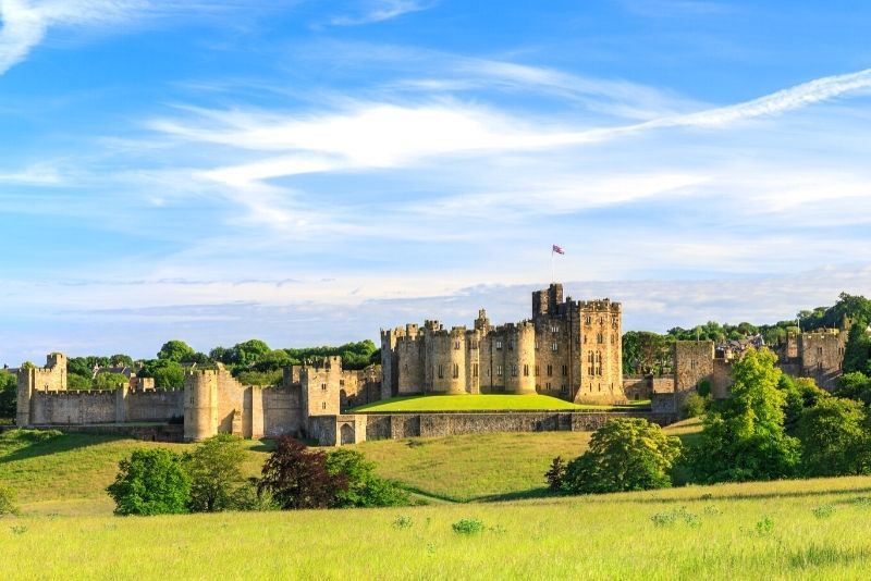 Alnwick Castle: Day Trips and Tours from Edinburgh