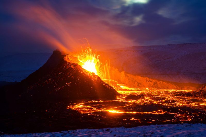 Fagradalsfjall Volcano: Day Trips and Tours from Reykjavík