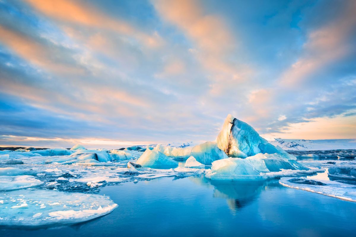 Jökulsárlón Glacier Lagoon: Day Trips and Tours from Reykjavík