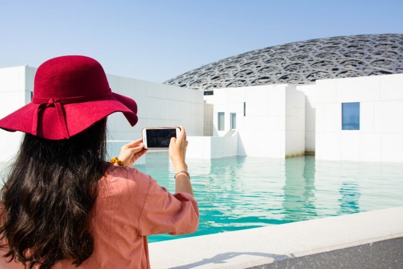 Louvre Abu Dhabi: Excursions à la journée depuis Dubaï