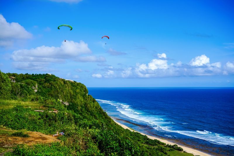 Gleitschirmfliegen in Bali