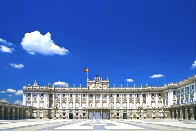 Royal Palace: Tickets and Tours