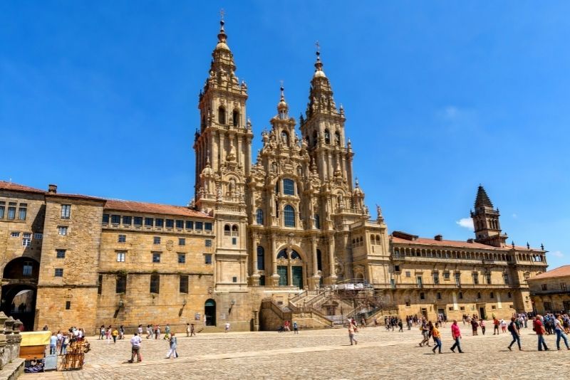 Santiago de Compostela: Day Trips and Tours from Porto