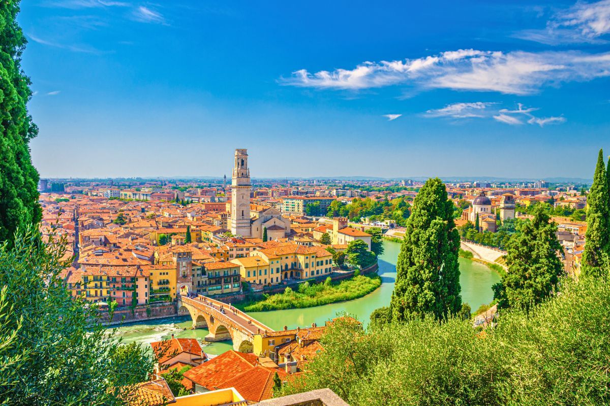 Verona Day Tours from Milan