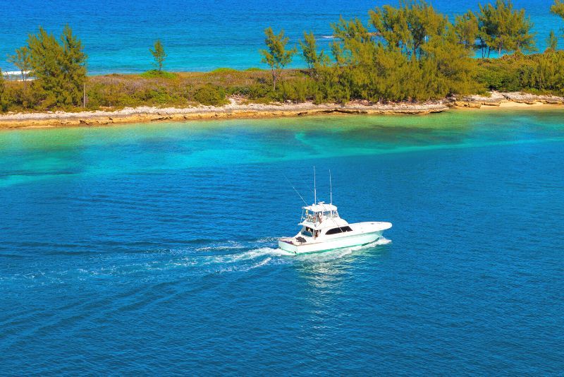 Boat Tours in Nassau