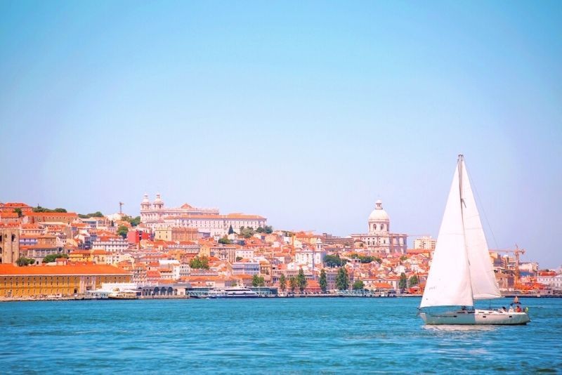 Tour in barca a Lisbona
